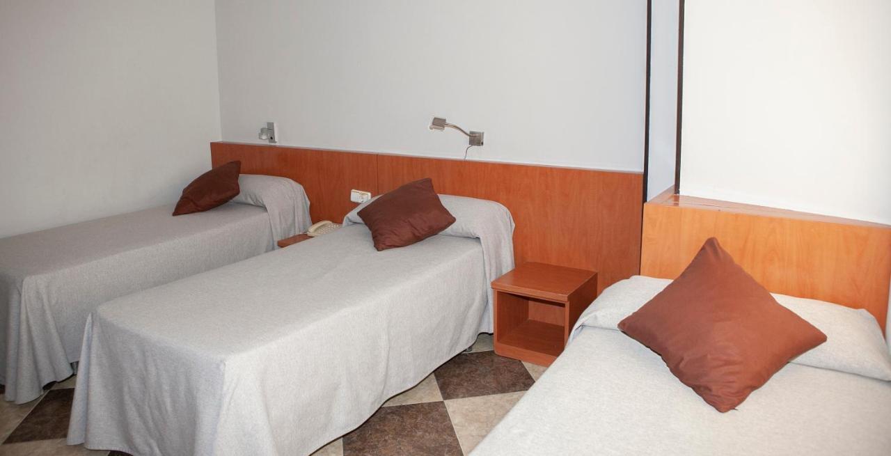 Hotel Juan Carlos Торевиеха Екстериор снимка